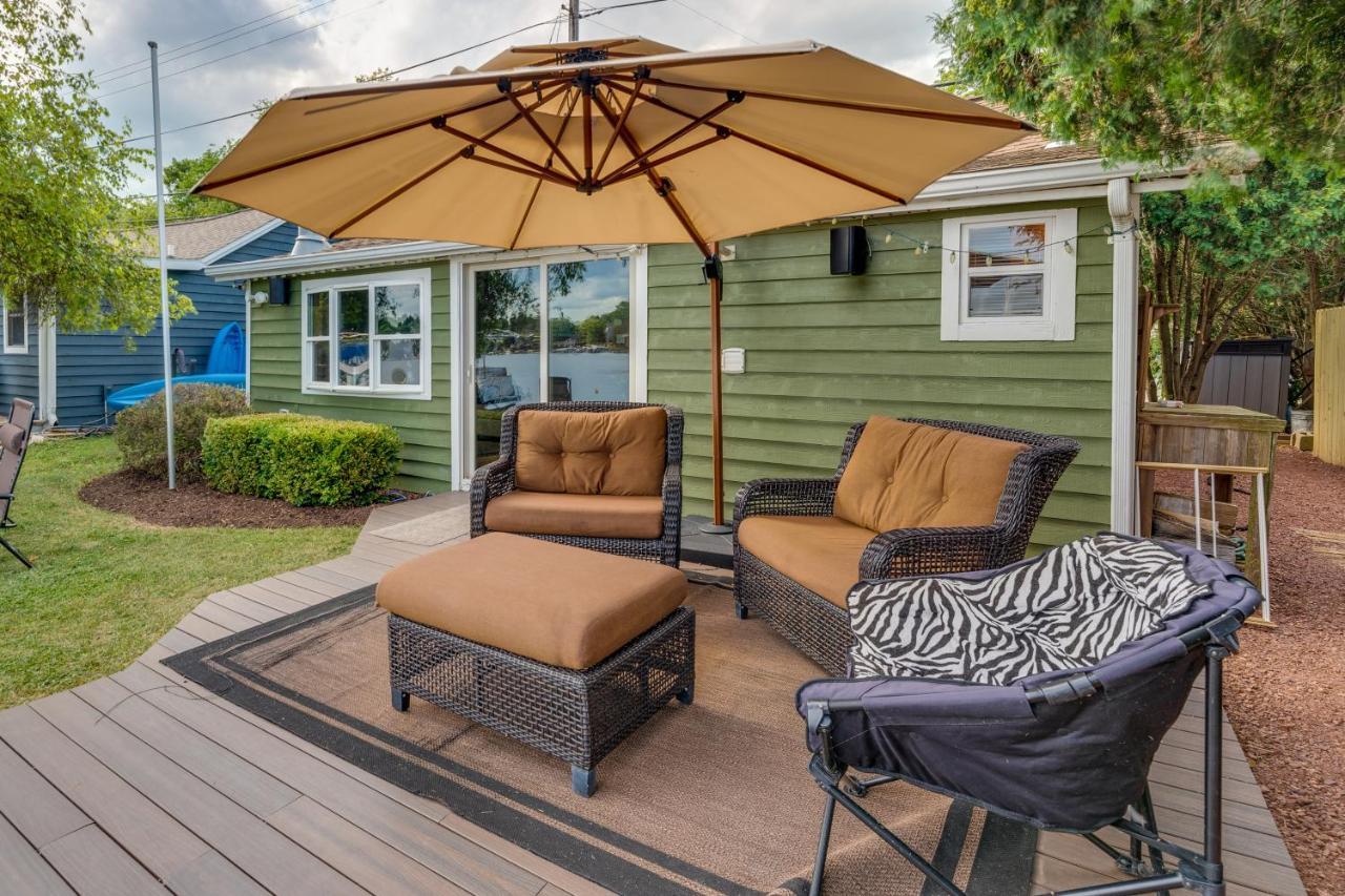 Okauchee Lake Vacation Rental With Boat Dock! Oconomowoc Exterior foto